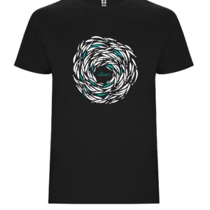 Camiseta negra against